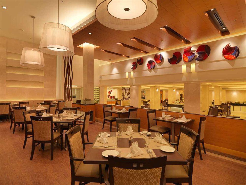 Doubletree By Hilton Hotel Goa - Arpora - Baga Restoran gambar